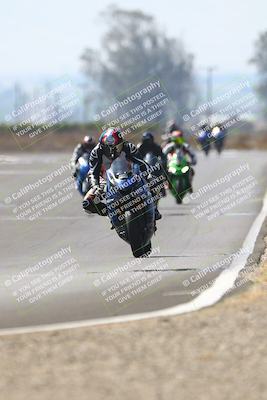 media/Sep-20-2025-TrackDaz (Sat) [[27f0cde673]]/B Group/220pm (Turn 9)/